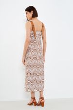 01043582_0779_3-VESTIDO-MIDI-BORDADO-ARUM