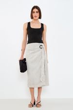 01044215_0002_1-REGATA-TRICOT-DECOTE-QUADRADO