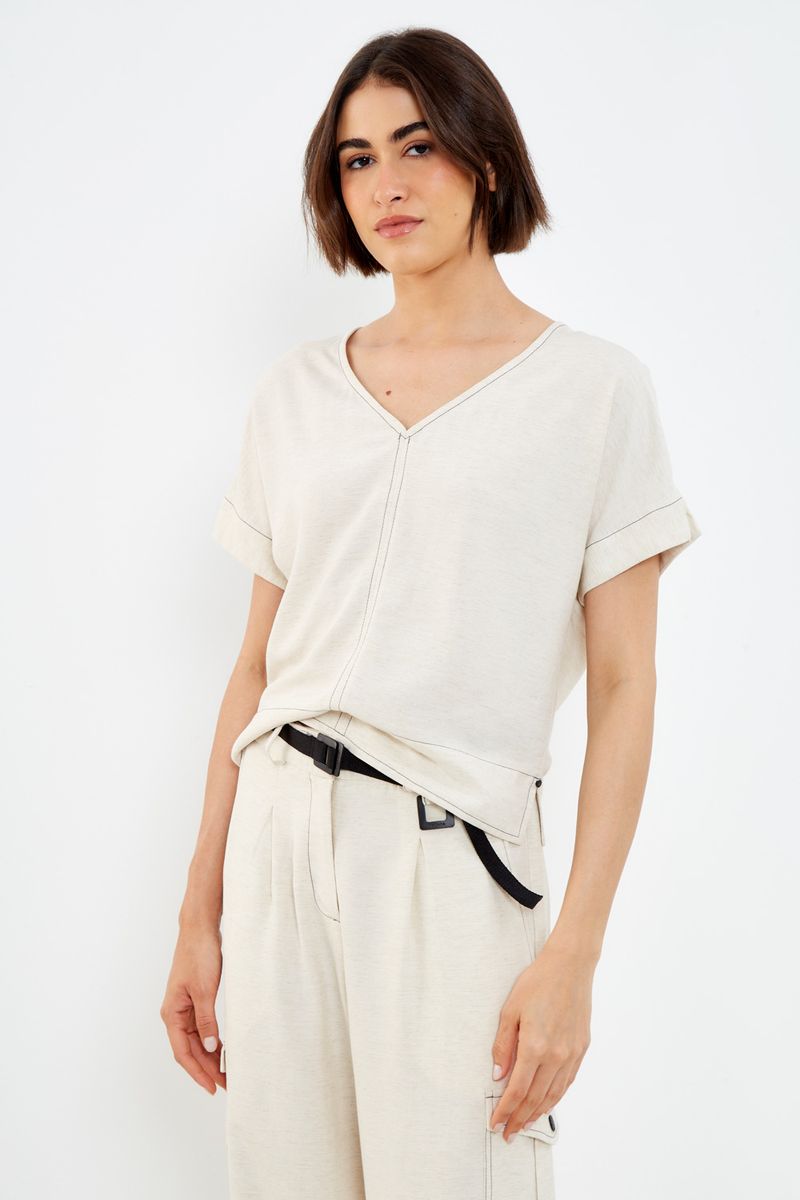 01044959_0004_2-BLUSA-DEC-V-ABERTURA-MANGA