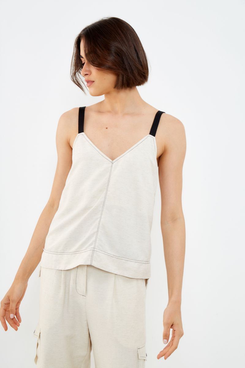 01044945_0004_2-BLUSA-DETALHE-PRETO-CONTRASTE