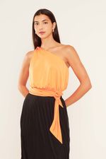 01044441_8127_2-BLUSA-MALHA-FLUIDA-OMBRO-SO