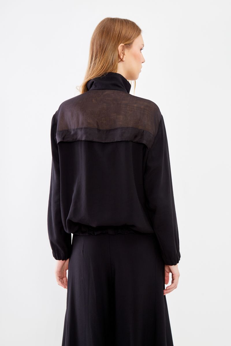 01043645_0002_4-JAQUETA-MIX-ORGANZA