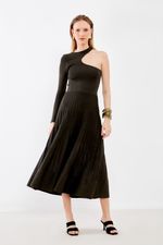 01044327_8349_5-VESTIDO-TRICOT-OMBRO-SO-RECORTE