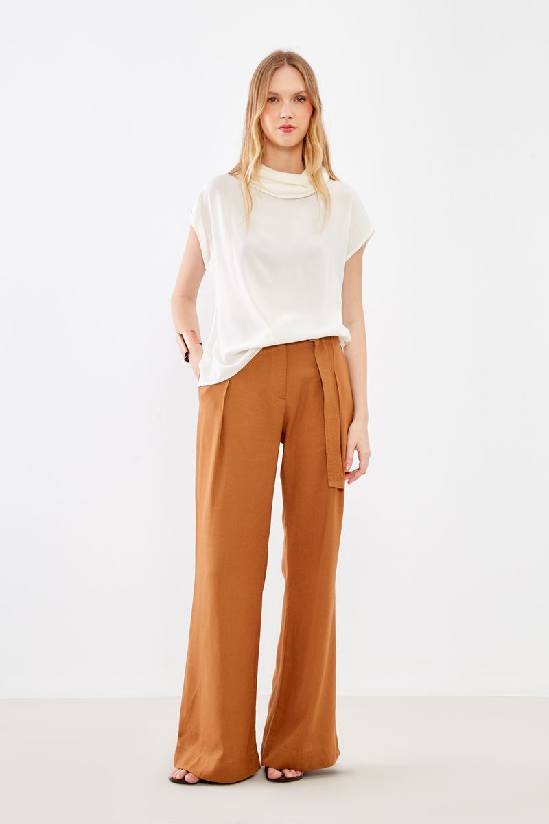 01045661_0072_1-BLUSA-DETALHE-GOLA