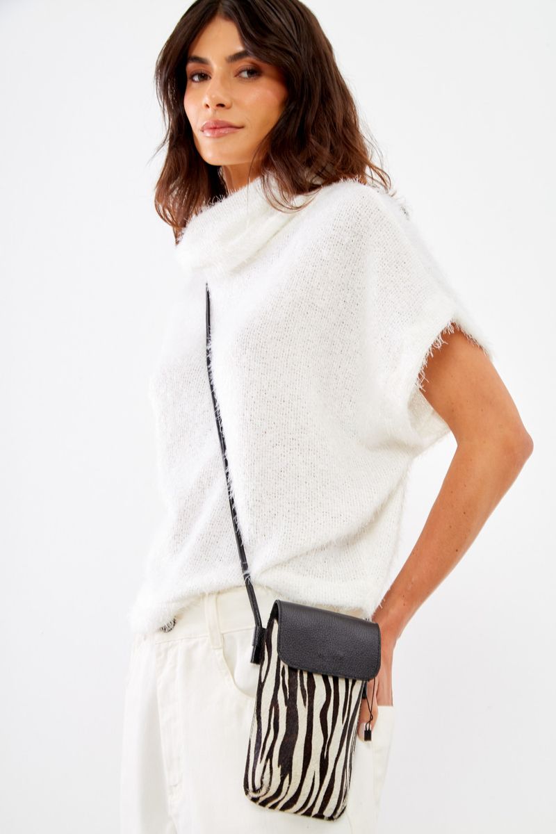 01045820_0002_2-BOLSA-POUCH-EST-FAFE-P-B