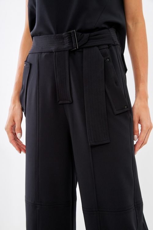 Calça Malha Pespontos - Preto