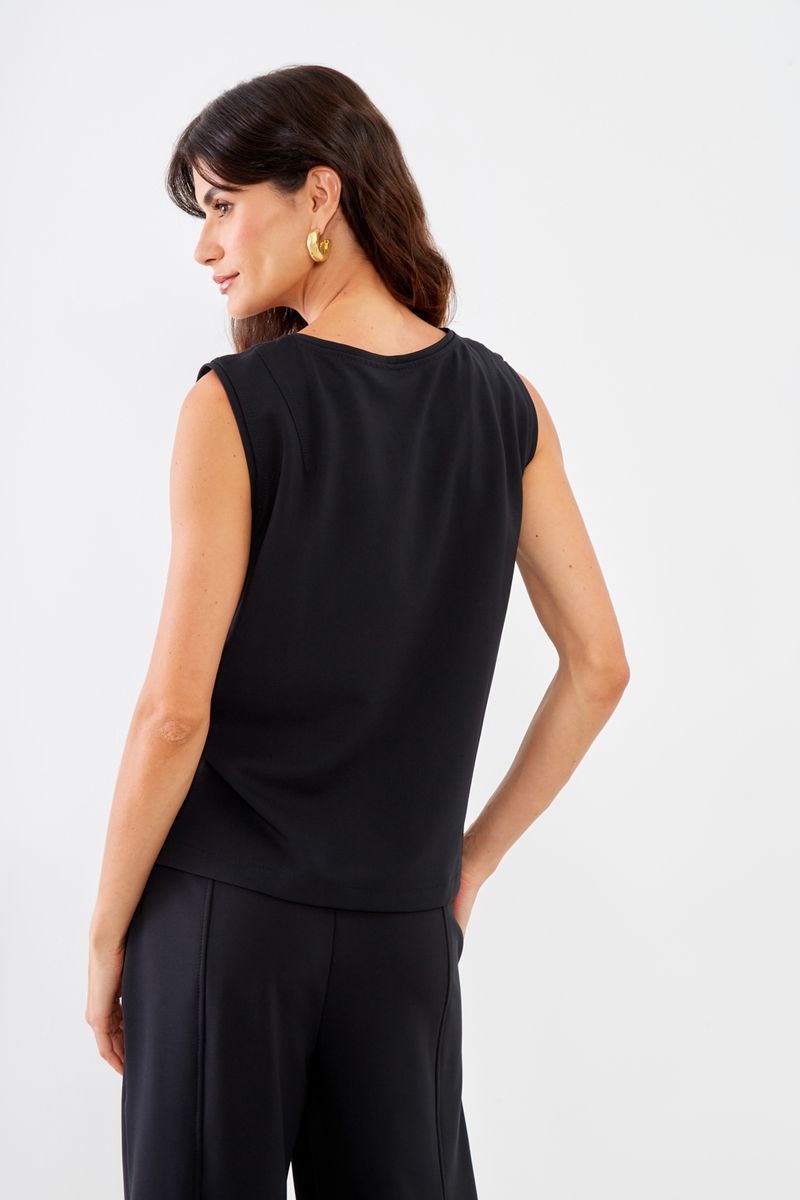 01045936_0002_4-BLUSA-MALHA-PESPONTOS