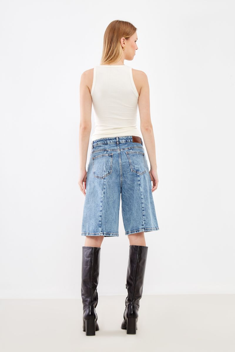 01046959_0057_3-BERMUDA-JEANS-FENDA-BARRA