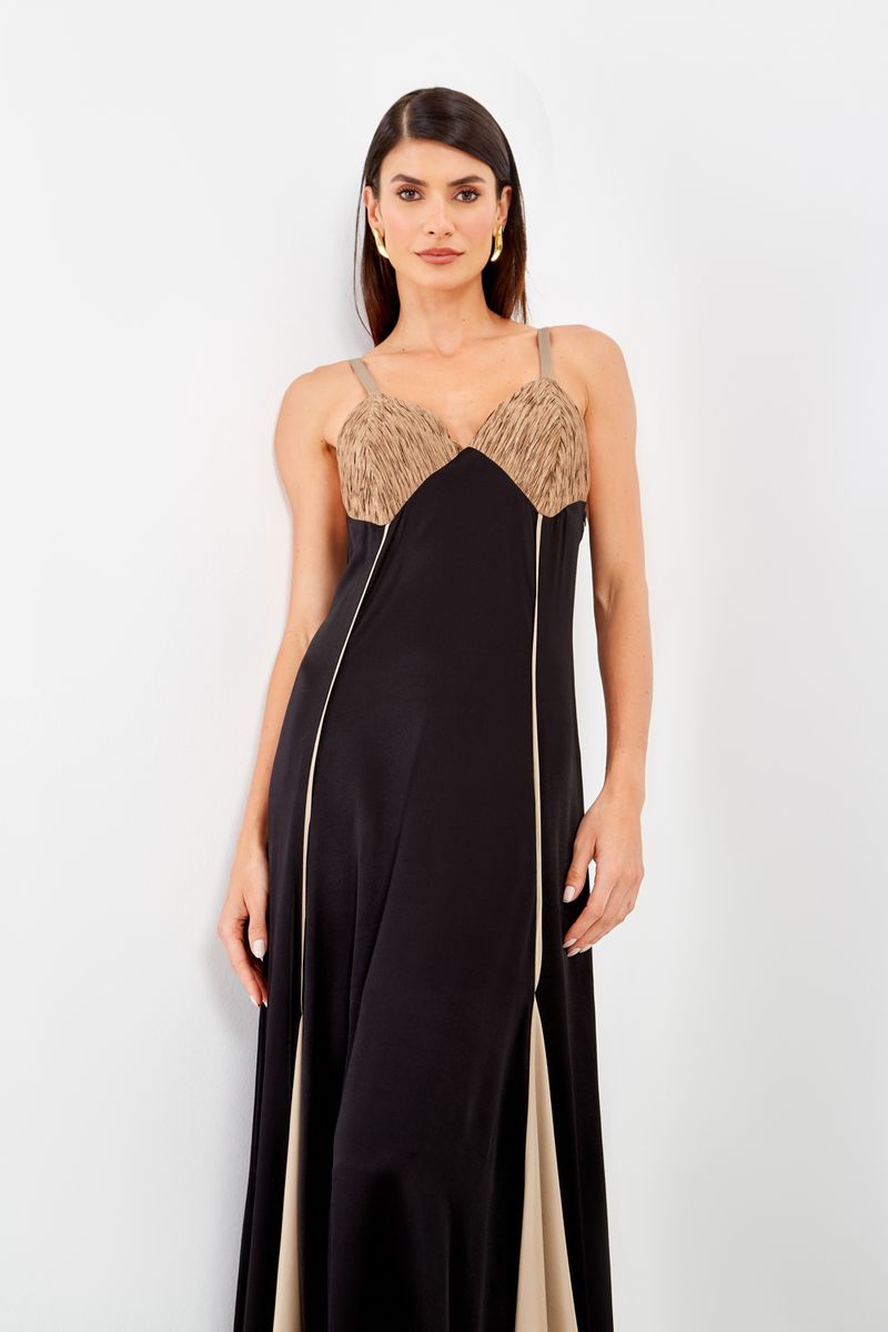 01045349_0779_2-VESTIDO-LONGO-NESGAS