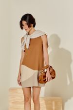 01045553_0026_1-VESTIDO-CURTO-TRICOLOR