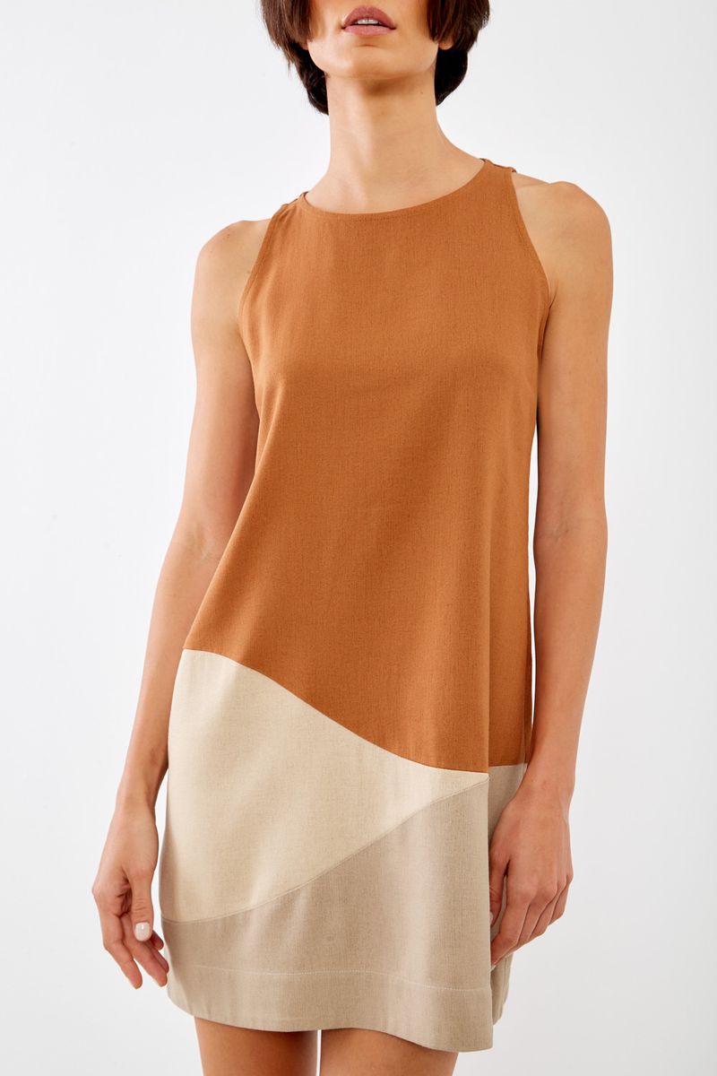 01045553_0026_3-VESTIDO-CURTO-TRICOLOR