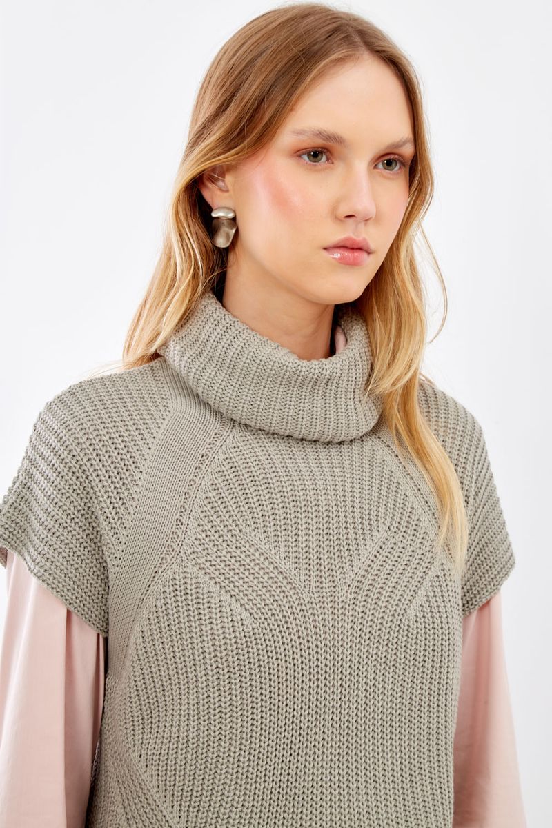 01044123_7909_3-BLUSA-TRICOT-PONTOS-GOLA