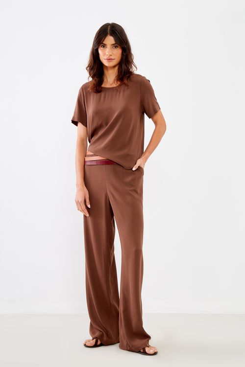 Calça Reta Casual Bolso Faca - Marrom Mocha