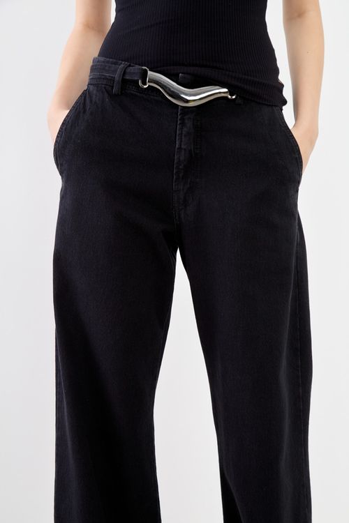 Calça Sarja Cinto Fivela - Preto