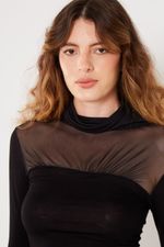 01044020_0002_4-BLUSA-MALHA-MIX-TULE-GOLA