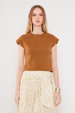 01044432_8122_2-BLUSA-TRICOT-OMBRO-RETO