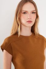 01044432_8122_4-BLUSA-TRICOT-OMBRO-RETO