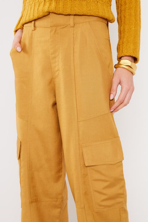 Calça Cargo Recortes - Amarelo Dijon