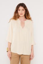 01045778_0004_2-BLUSA-CASUAL-DECOTE
