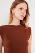 01044420_0430_4-BLUSA-TRICOT-OMBREIRA