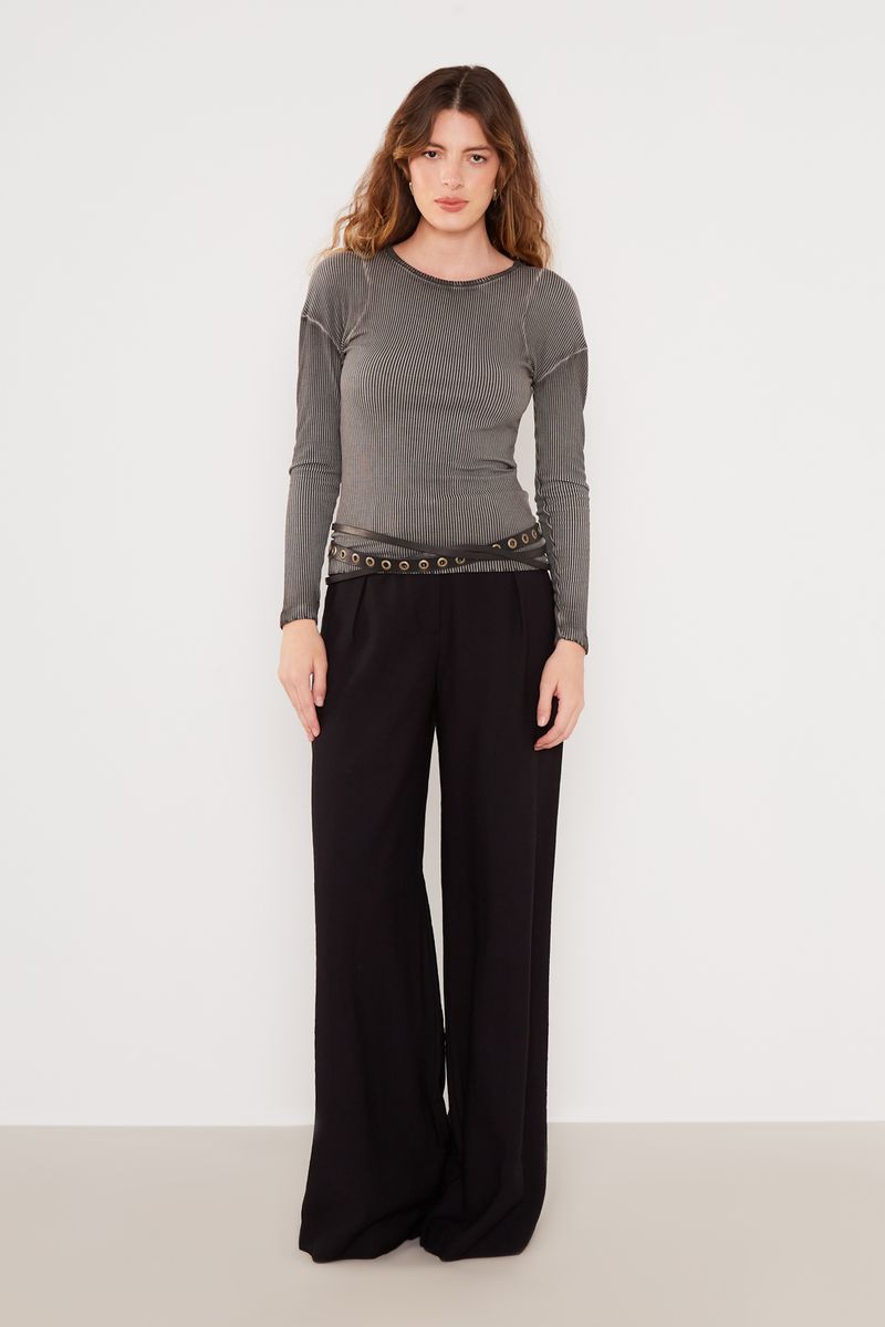 01046042_0002_1-BLUSA-MALHA-MGA-LONGA