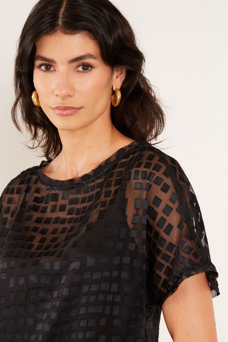 01045390_0002_4-VESTIDO-CURTO-DEVORE-PLAY