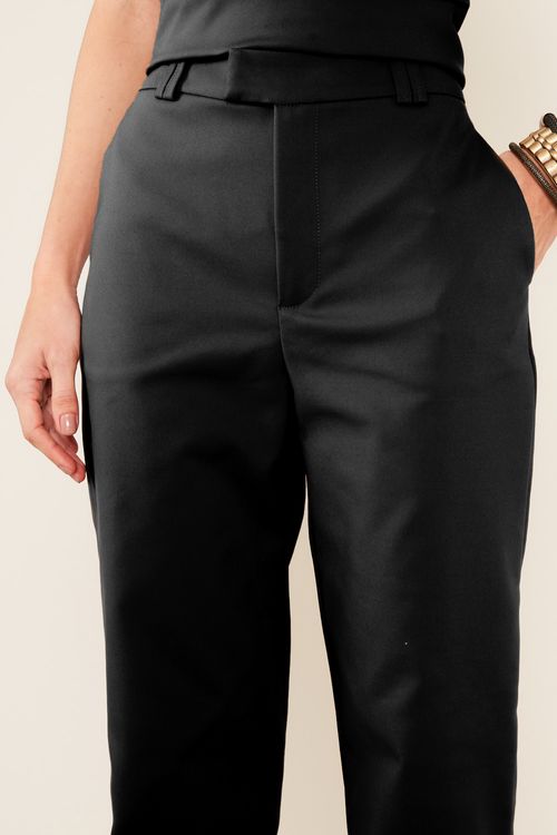 Calça Alfaiataria Clássica - Preto