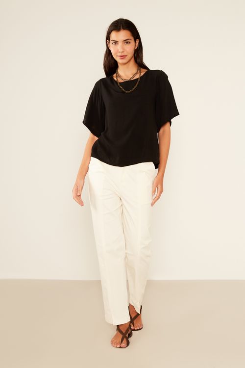 Blusa Casual Recorte Mangas - Preto