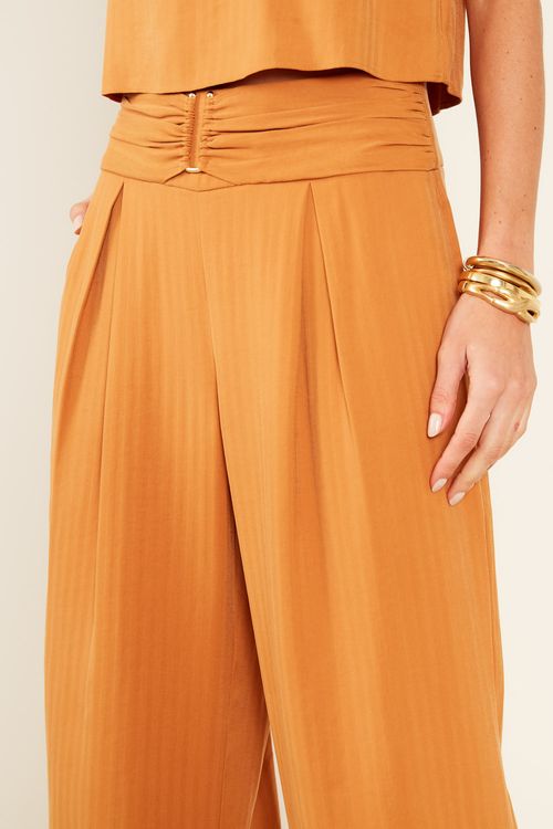 Calça Alfaiataria Com Fivela - Argila