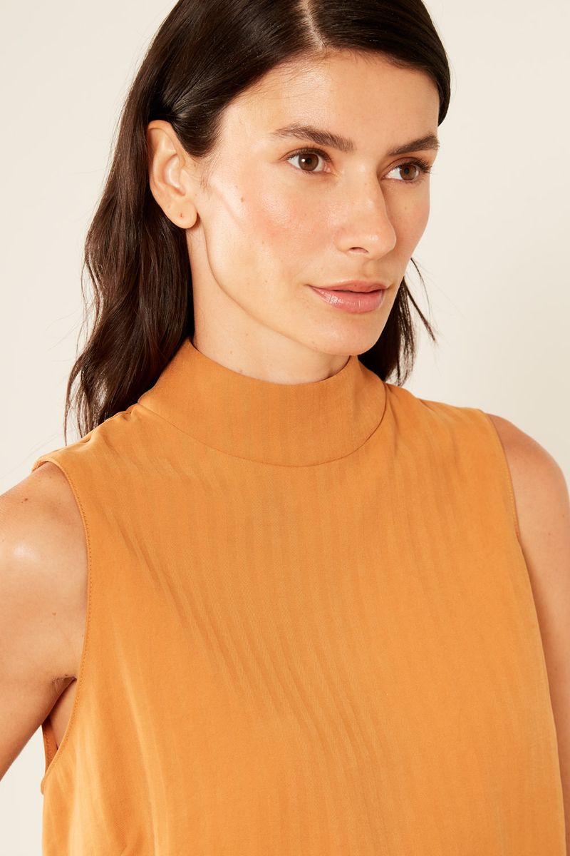 01047977_7771_3-BLUSA-ALFAIATARIA-GOLA-ALTA