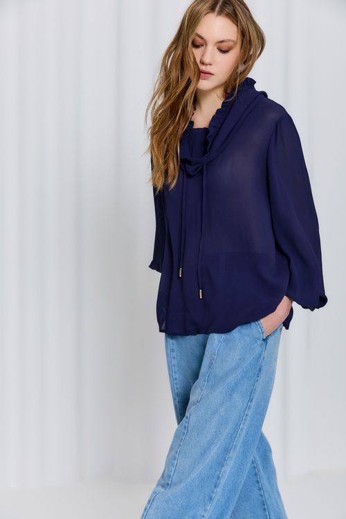 Blusa Gola Detalhe - Azul Escuro