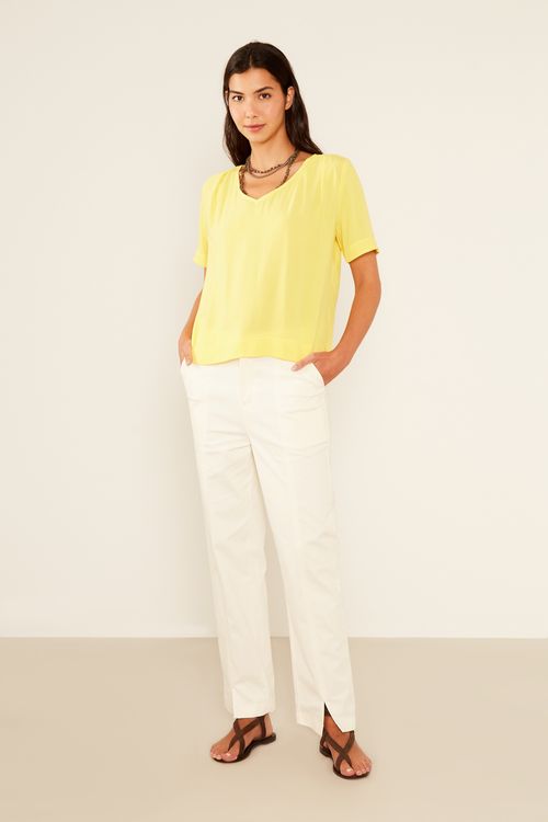 Blusa Casual Decote v - Amarelo Solar 15-0646tpx