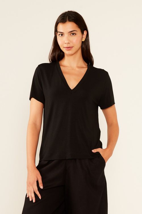 Blusa Malha v Básica - Preto