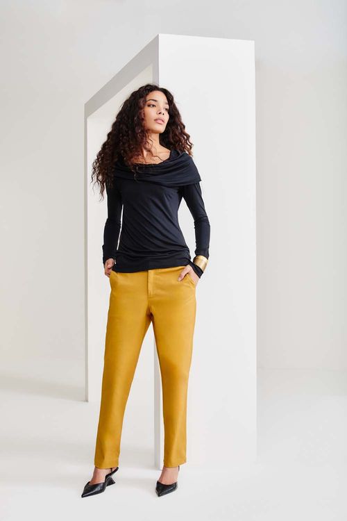 Calça Sarja Bolso Faca - Ocre