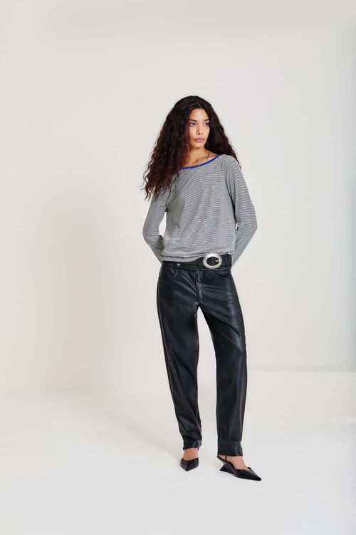 Calça Transpasse Couro Eco - Preto