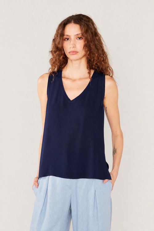 Blusa Sem Manga Clássica - Marinho