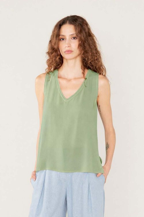Blusa Sem Manga Clássica - Verde Eucalipto